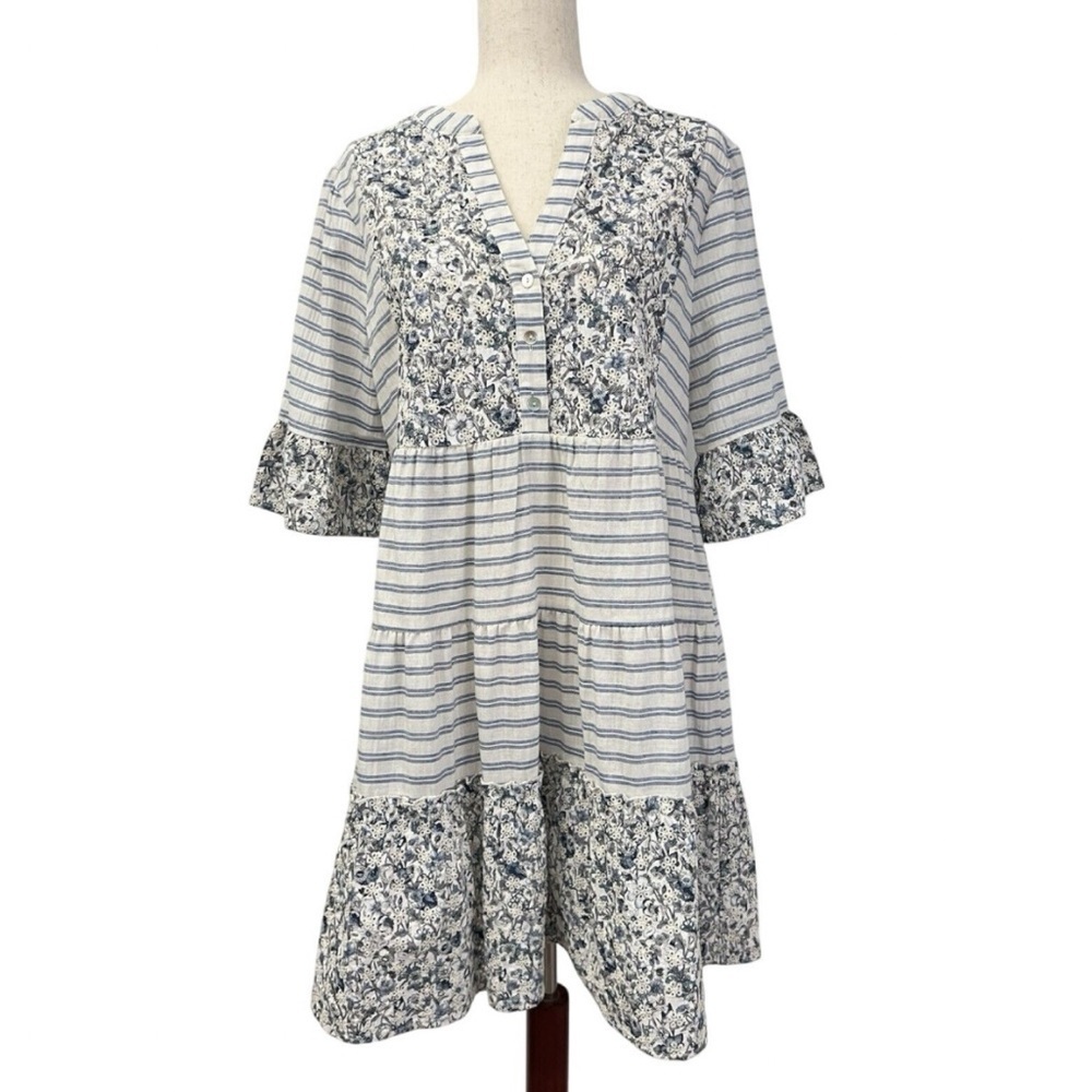 Voy Dress White & Blue Striped & Blue Floral Eyelet Lace V Neck Women’s Sz M NWT